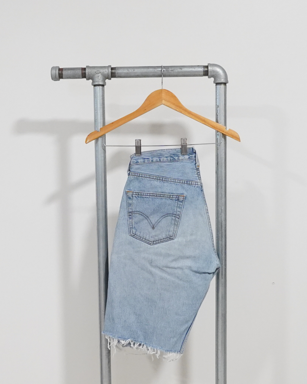VINTAGE LEVI'S DENIM